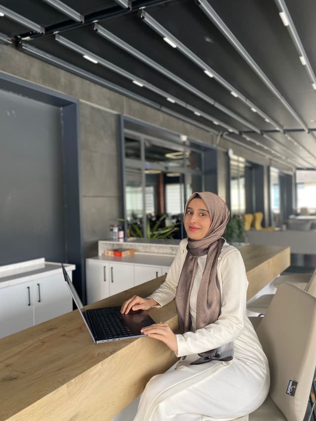 Sümeyye Gül Güzel